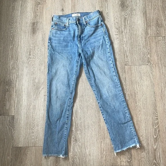 Madewell The Perfect Vintage Jean in Ainsworth
Wash AF691 26 blue deni - Picture 2 of 10